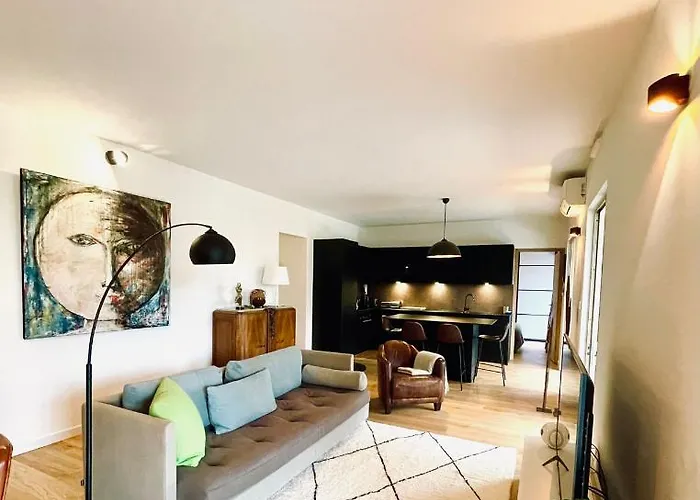 Appart Standing Avec Vue Grand Balcon - Parking - Clim
