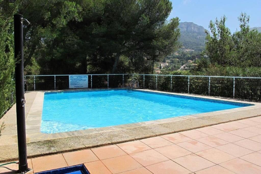 Standing Avec Vue Grand Balcon - Parking - Clim Apartment Cassis